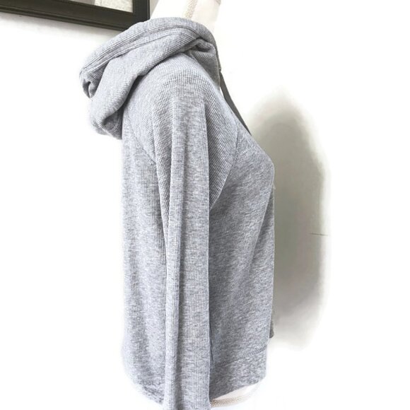 Calvin Klein Pullover Hoodie Sweater - Picture 4 of 6